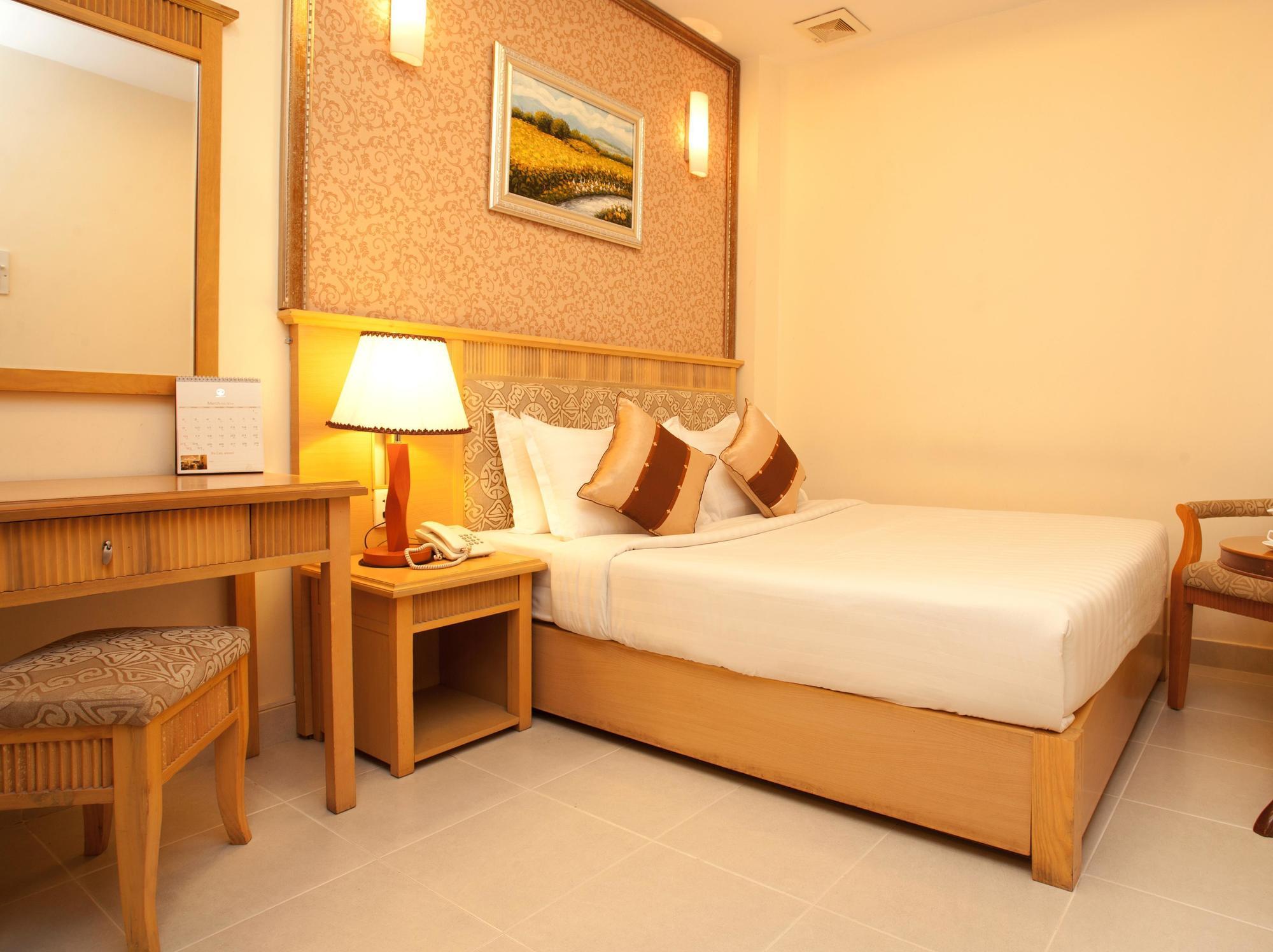 Silverland Min Hotel Ho Chi Minh City Exterior photo